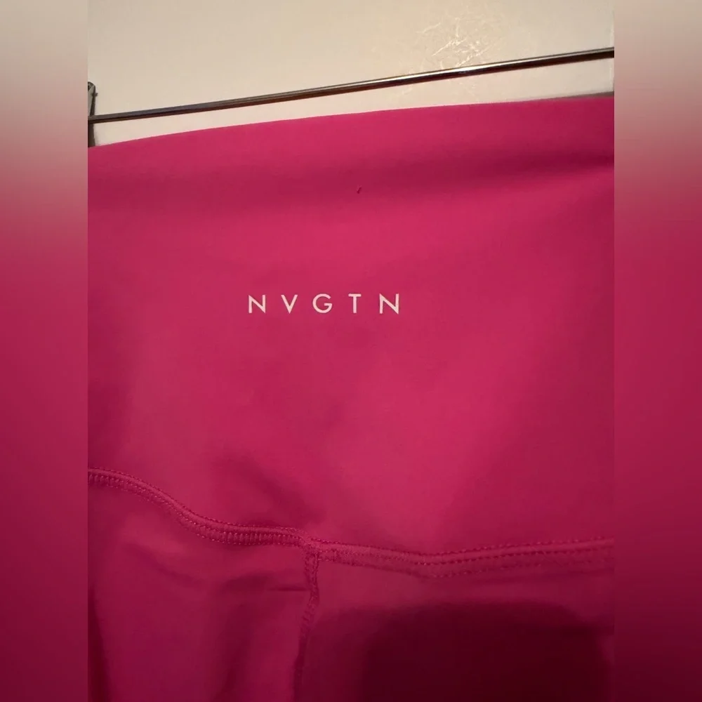 NVGTN Signature 2.0 Leggings - Picture 7 of 8